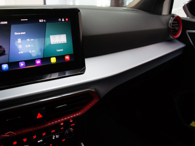 SEAT Arona usata, con Luci diurne