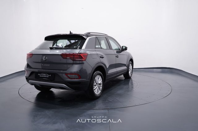 VOLKSWAGEN T-Roc usata, con Cerchi in lega