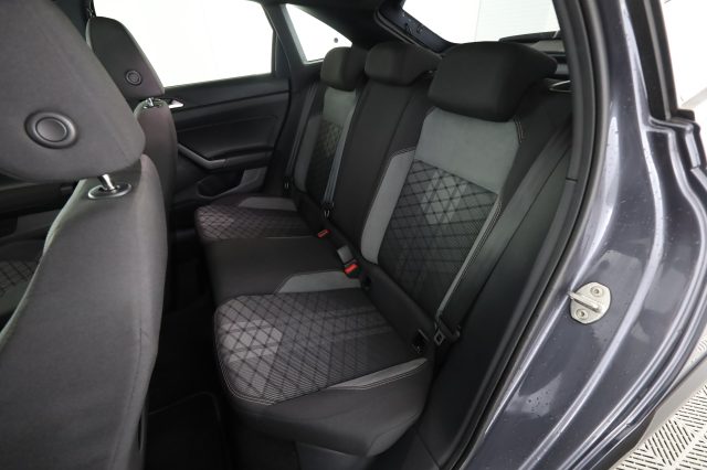 VOLKSWAGEN Taigo usata 3