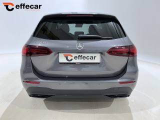 MERCEDES-BENZ B 180 usata, con Alzacristalli elettrici