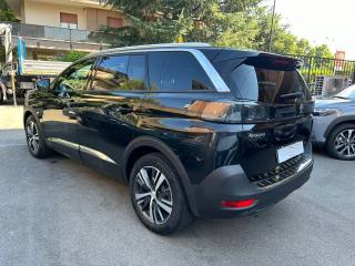 PEUGEOT 5008 usata, con Autoradio