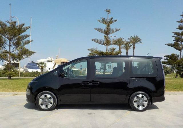 HYUNDAI Staria usata, con Climatizzatore