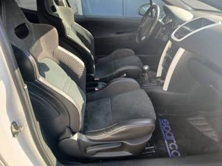 PEUGEOT 207 usata, con Specchietti laterali elettrici