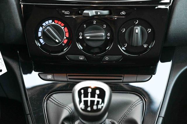LANCIA Ypsilon usata, con Autoradio digitale