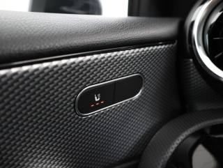 MERCEDES-BENZ A 200 usata, con Airbag testa