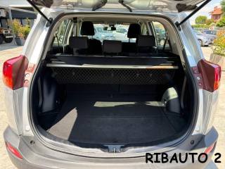 TOYOTA RAV 4 usata, con Lettore CD