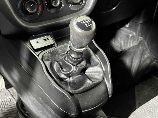 FIAT Doblo usata 17