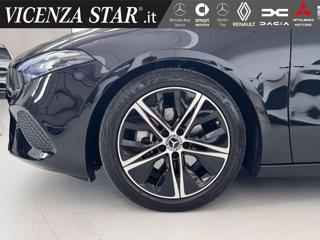 MERCEDES-BENZ A 180 usata, con Alzacristalli elettrici