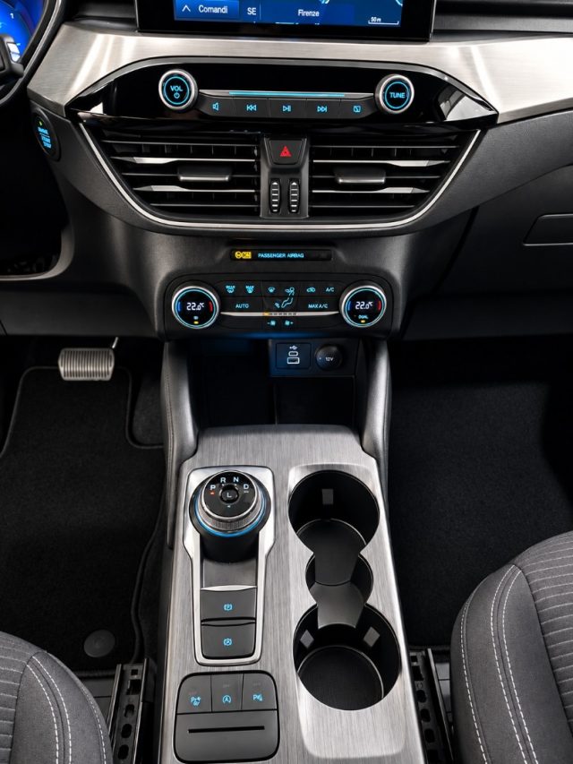 FORD Kuga usata, con Controllo trazione
