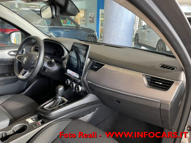 RENAULT Arkana usata, con USB