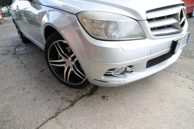 MERCEDES-BENZ C 220 usata, con Airbag testa