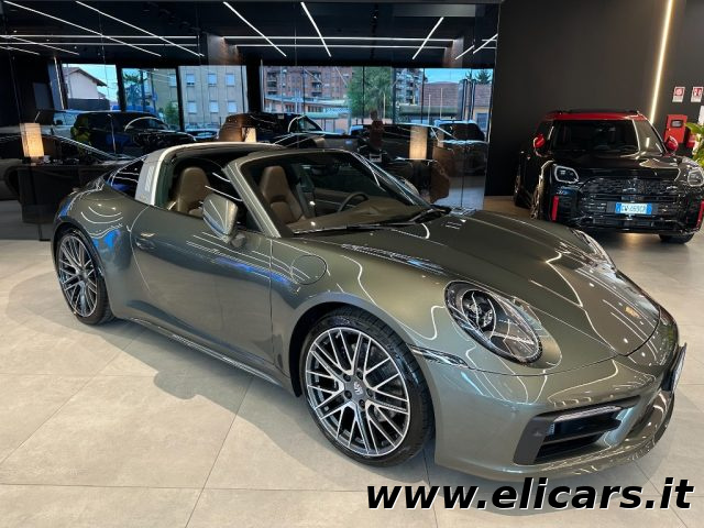 PORSCHE 992 usata, con Autoradio