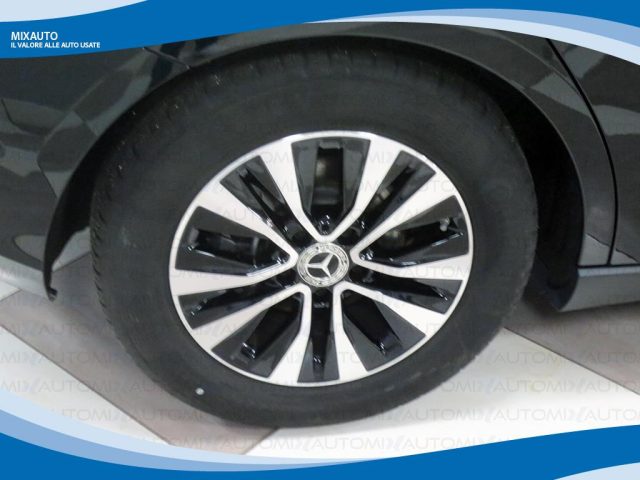 MERCEDES-BENZ A 180 usata, con Park Distance Control