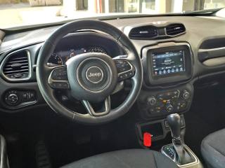 JEEP Renegade usata, con USB