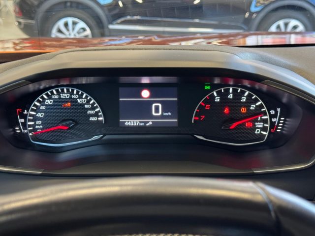 PEUGEOT 2008 usata, con ESP