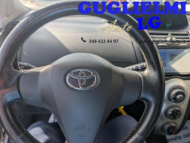 TOYOTA Yaris usata, con Isofix