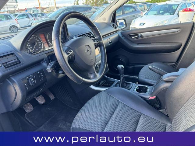 MERCEDES-BENZ A 180 usata, con Autoradio