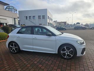 AUDI A1 usata, con Autoradio
