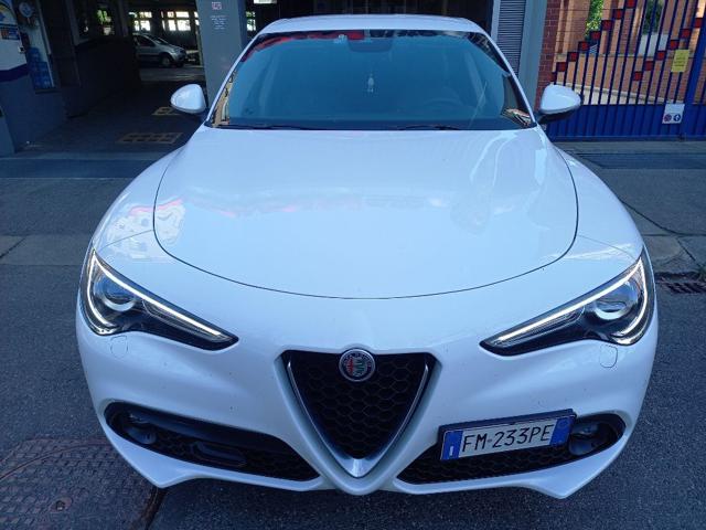 ALFA ROMEO Stelvio usata, con Airbag