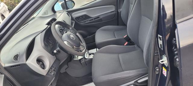 TOYOTA Yaris usata, con Climatizzatore