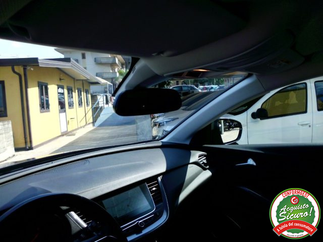 OPEL Grandland X usata, con Controllo elettronico della corsia