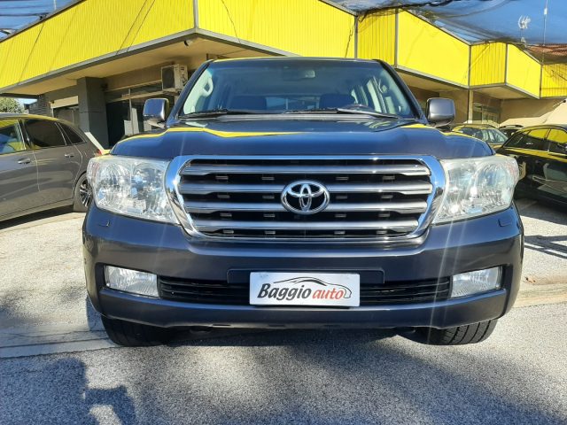 TOYOTA Land Cruiser usata, con Interni in pelle