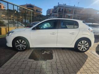 PEUGEOT 208 usata, con Boardcomputer