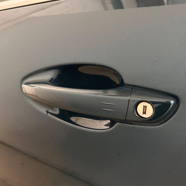 PEUGEOT 5008 usata, con MP3