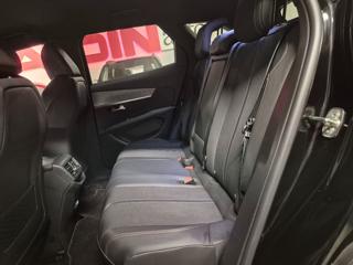 PEUGEOT 3008 usata, con Sedile posteriore sdoppiato
