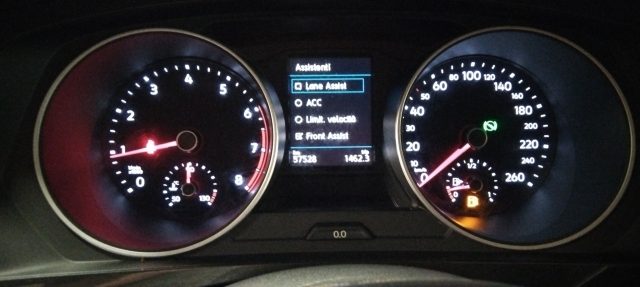 VOLKSWAGEN Tiguan usata, con Airbag testa