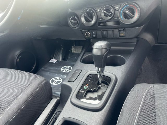TOYOTA Hilux usata, con Cruise Control