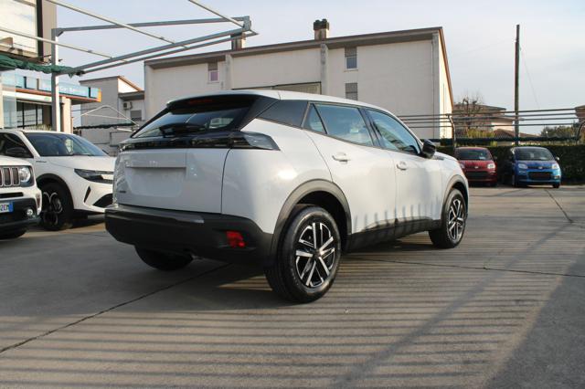 PEUGEOT 2008 usata, con Autoradio