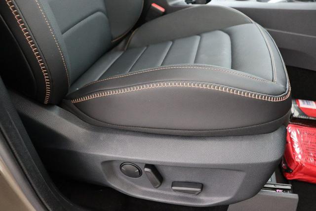 VOLKSWAGEN Amarok usata, con Controllo trazione