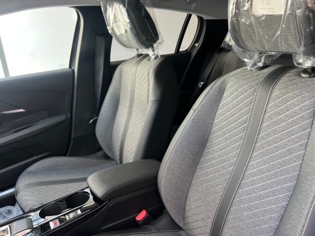 PEUGEOT 208 usata, con Bracciolo