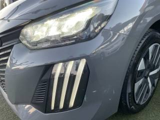 PEUGEOT 208 usata, con Luci diurne LED
