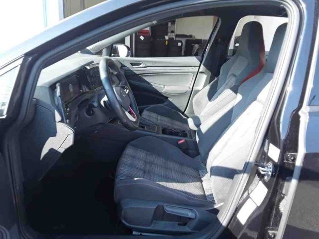 VOLKSWAGEN Golf usata, con Alzacristalli elettrici