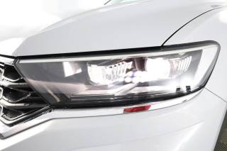 VOLKSWAGEN T-Roc usata 8