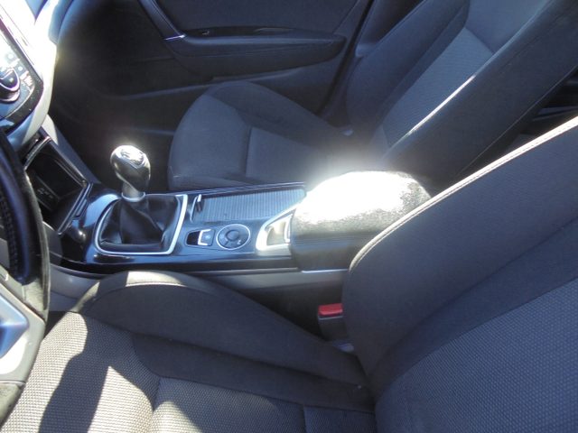 HYUNDAI i40 usata 25