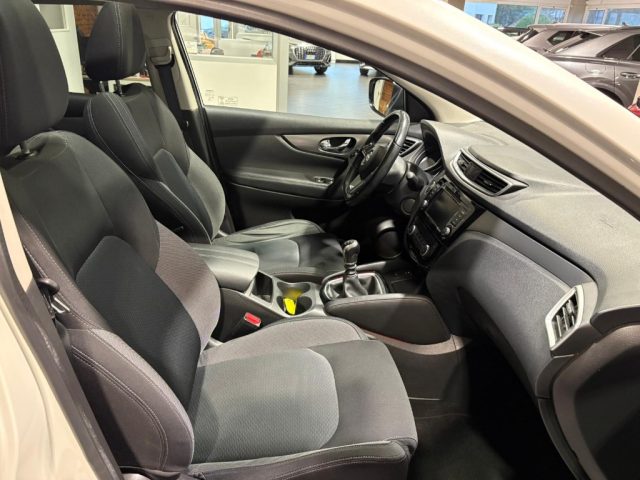 NISSAN Qashqai usata, con Climatizzatore