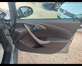 OPEL Astra usata, con Sedile posteriore sdoppiato