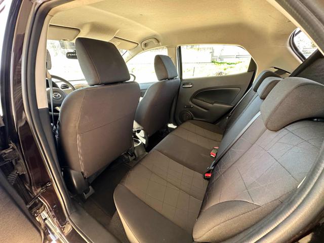 MAZDA 2 usata, con Lettore CD