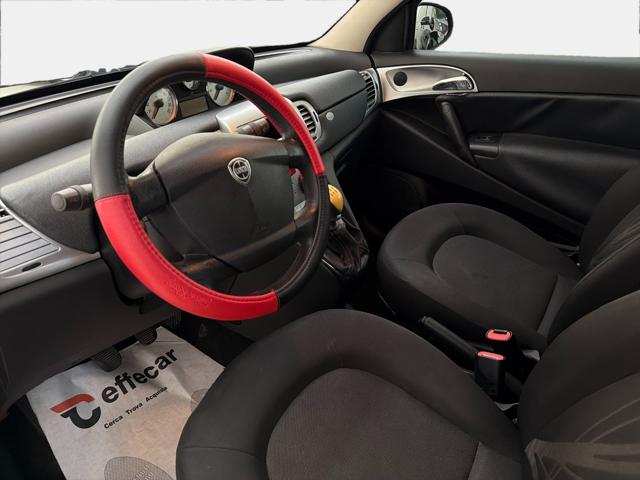 LANCIA Ypsilon usata, con Climatizzatore
