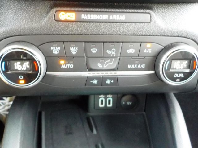 FORD Focus usata, con USB