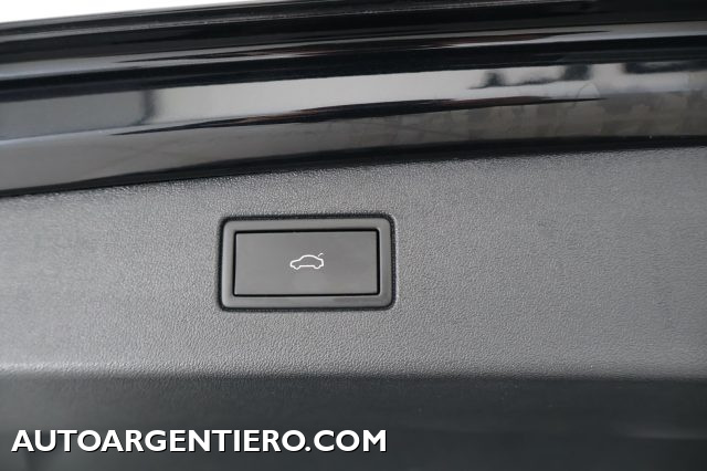 VOLKSWAGEN Tiguan usata, con Supporto lombare