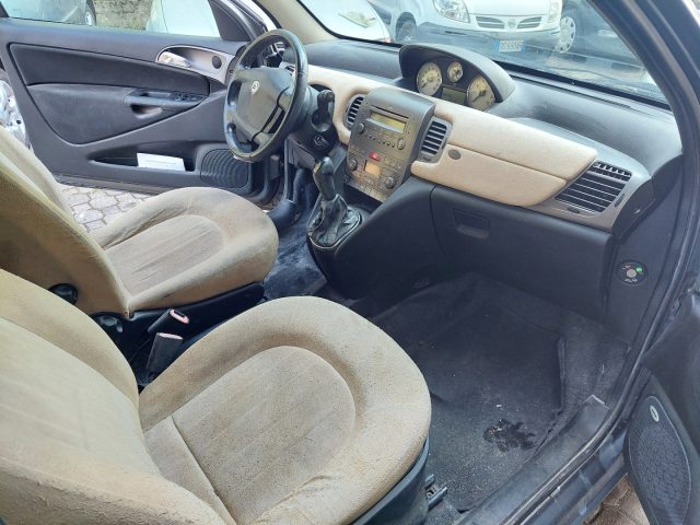 LANCIA Ypsilon usata, con Climatizzatore