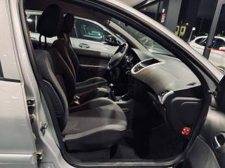 PEUGEOT 206 usata, con MP3