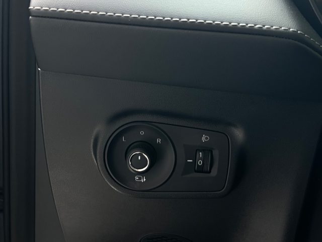 MG ZS usata, con Fari LED