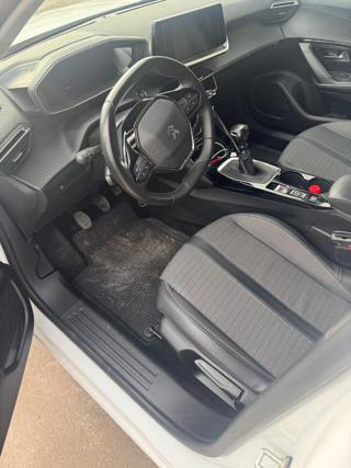PEUGEOT 2008 usata, con Controllo trazione