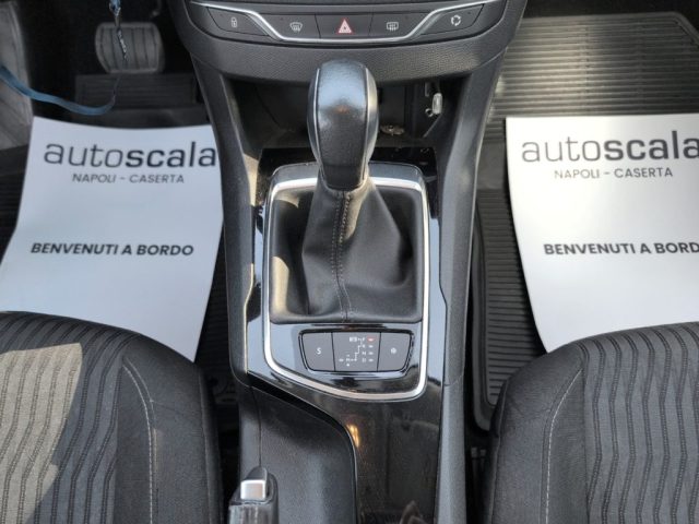 PEUGEOT 308 usata, con USB