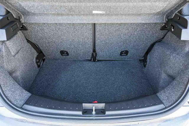 LANCIA Ypsilon usata, con ESP